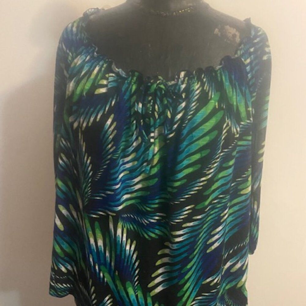 AGB Woman Black/Blue/Green Tropical print cold shoulder tie front top, size 1X